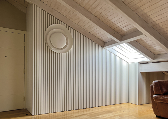 Mueble a medida para almacenamiento en uno de nuestros proyectos: Abastos
