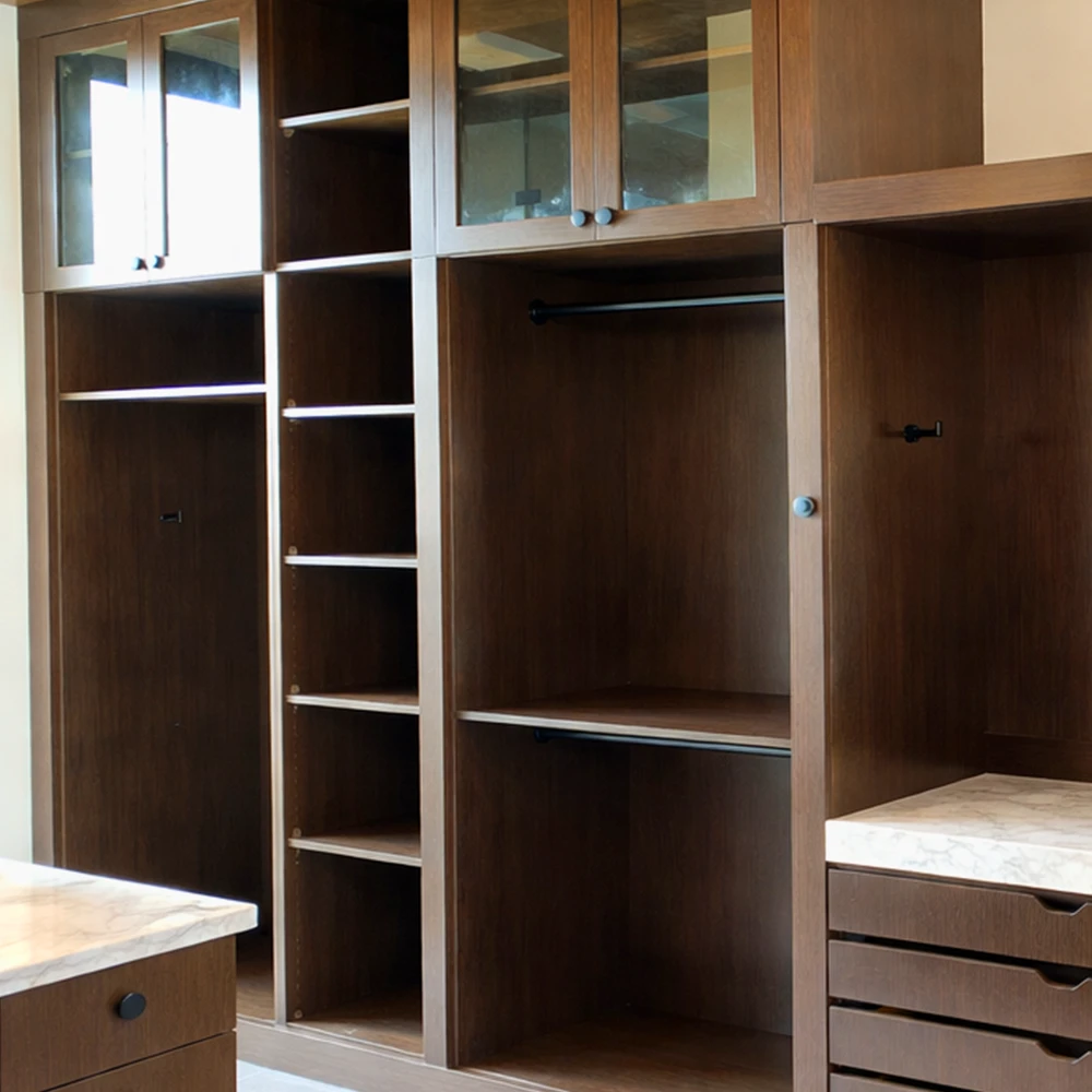 Mobiliario en madera