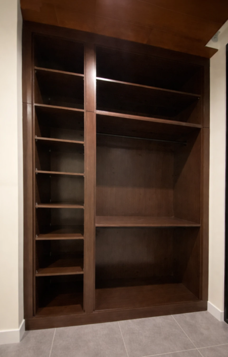 Estantería en madera