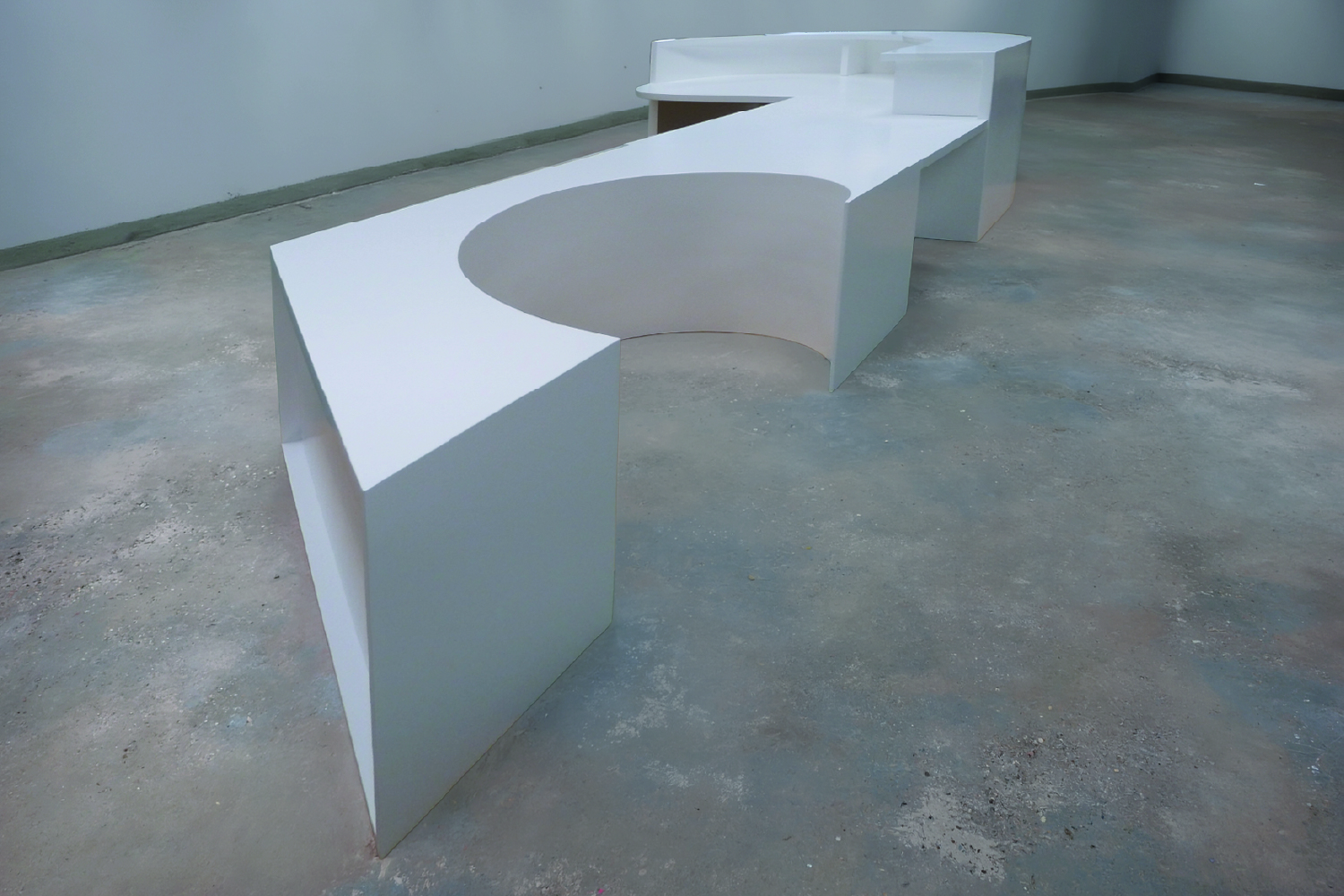Mueble recibidor con formas